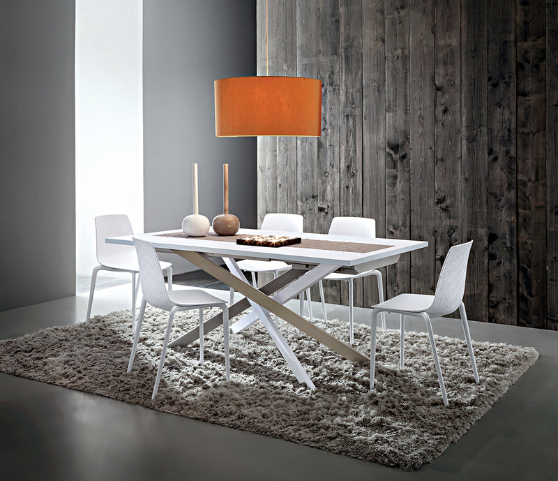 RENZO EXTENDING DINING TABLE